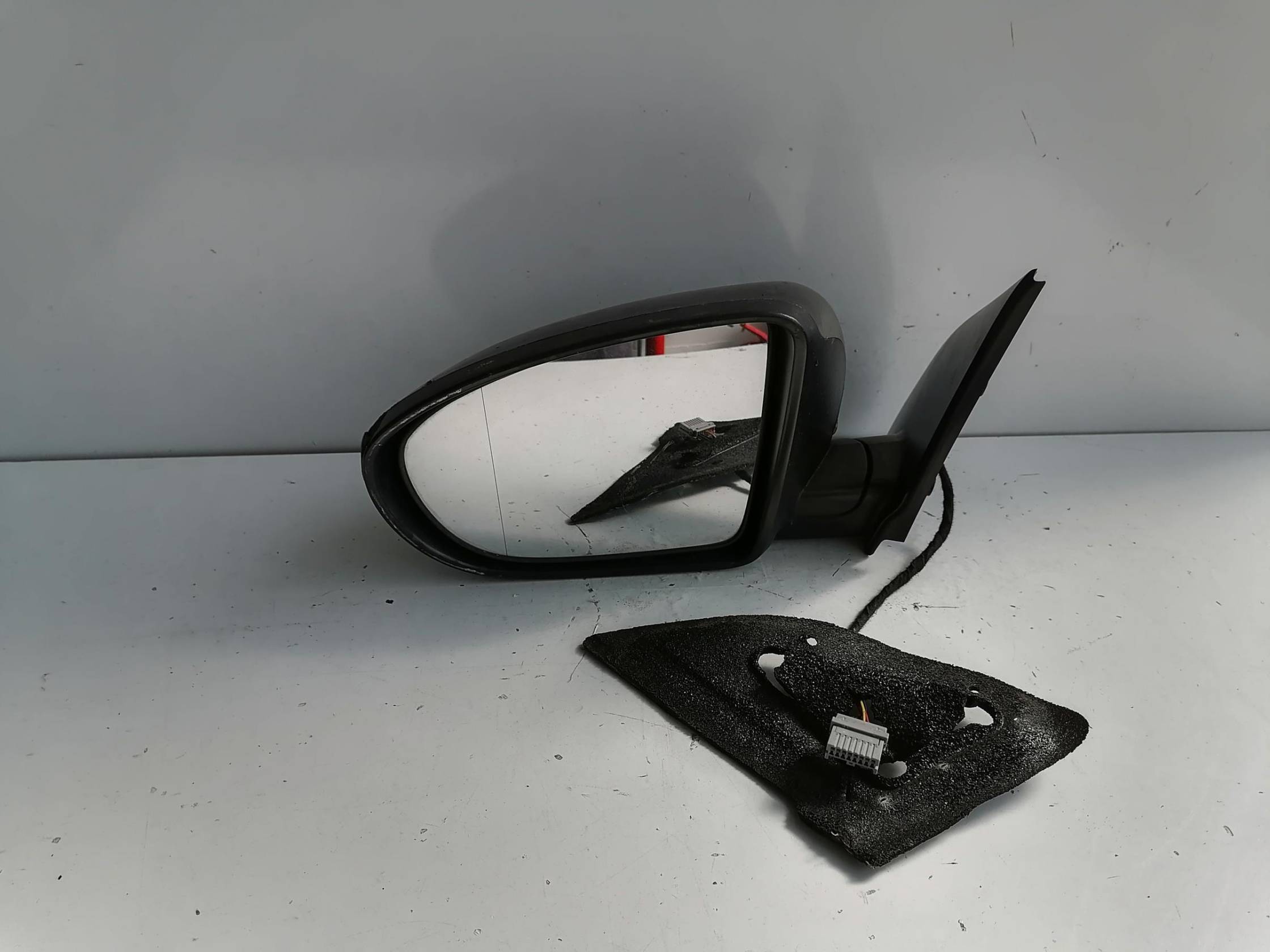 Retrovisore est. regolaz. elettr. sx.